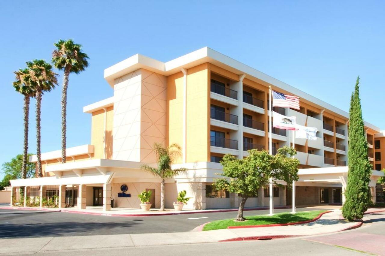 Hilton Stockton Hotel Екстериор снимка