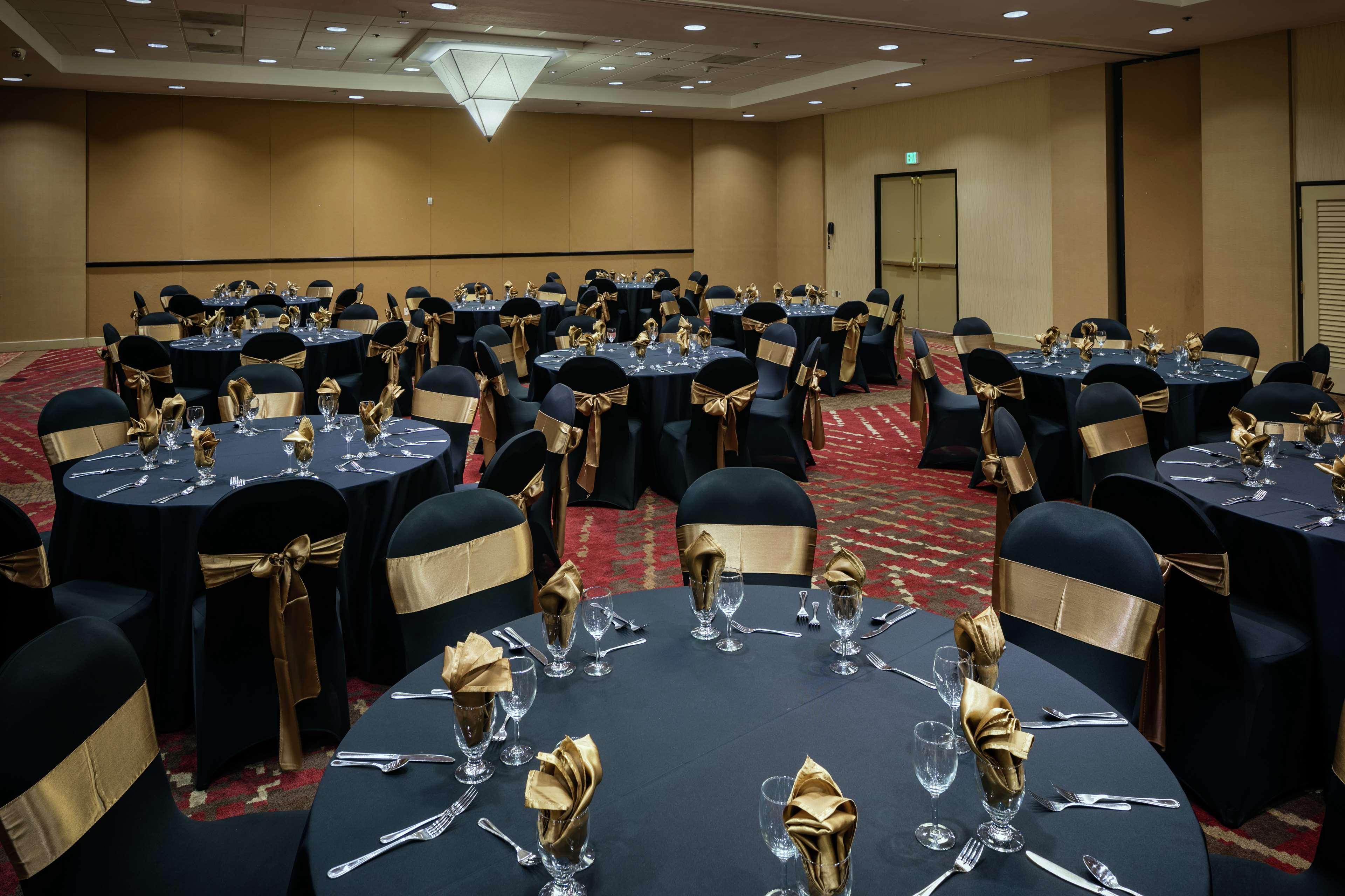 Hilton Stockton Hotel Екстериор снимка