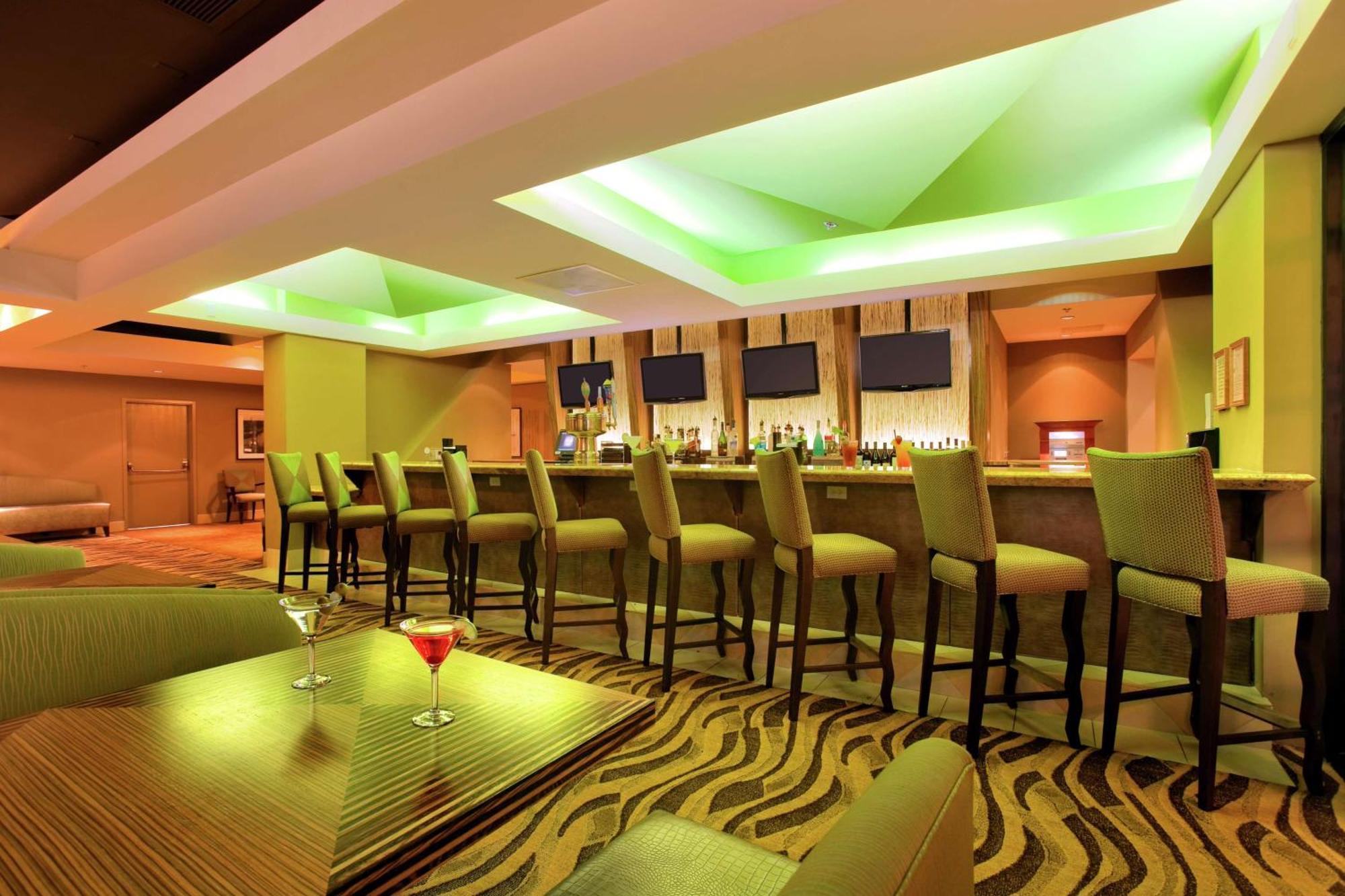 Hilton Stockton Hotel Екстериор снимка